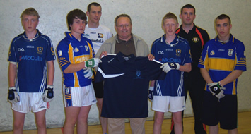 Belfast Handball Development Squad presented with Polo-shirts